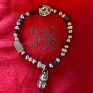 UNO de 50 beaded beatle bracelet